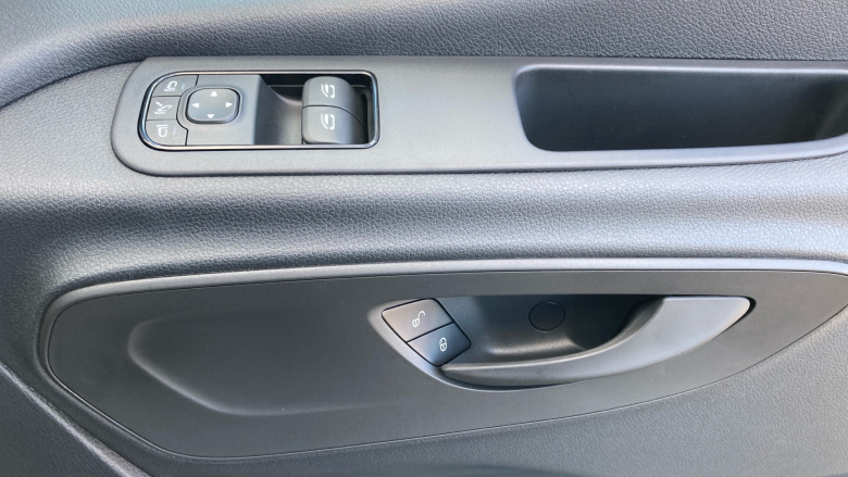 Mercedes-Benz Sprinter 315Cdi L3 Diesel Rwd 3.5t H2 Pro Van